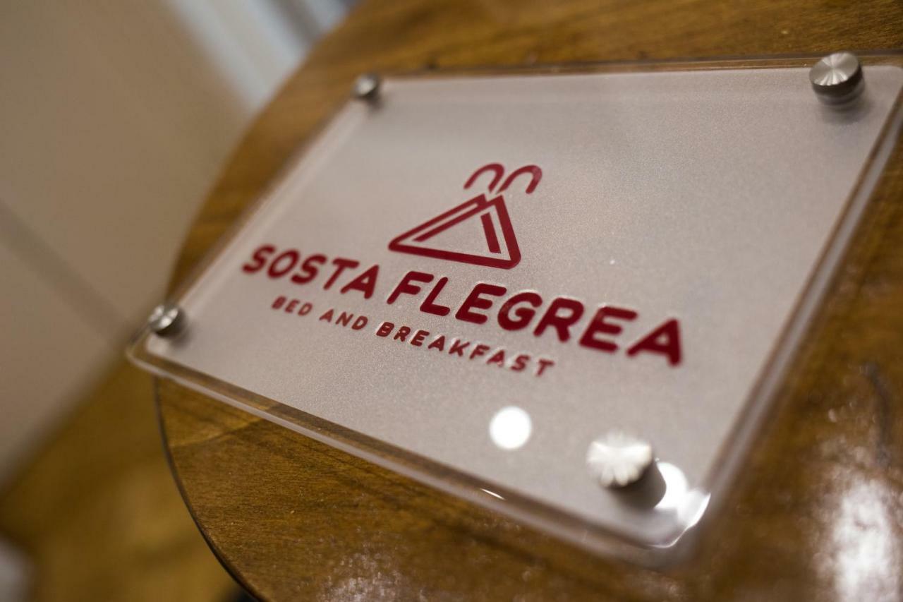 B&B Sosta Flegrea Napoli Bagian luar foto